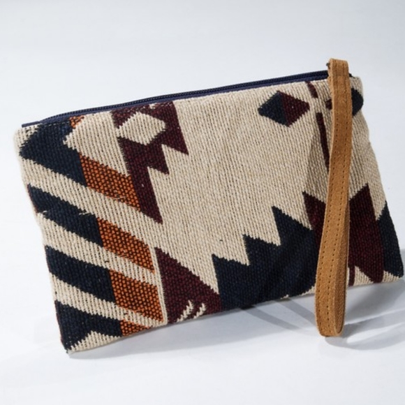 Handmade Hand Beaded Wristlet Clutch - Ethnic Tribal Inspired Design - Yarn Dyed - Picture 3 of 7